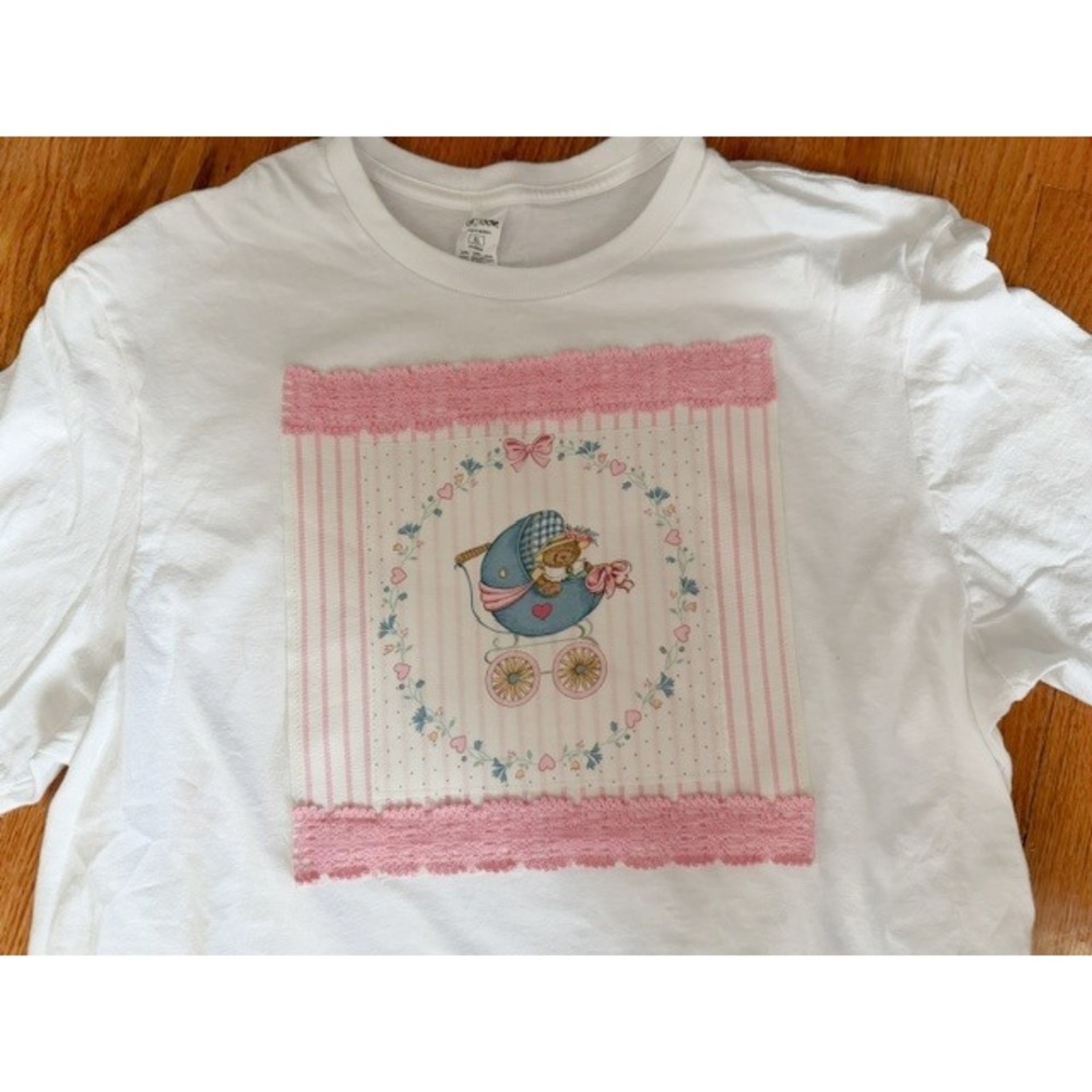 Handmade pink lace appliqued tshirt size XL